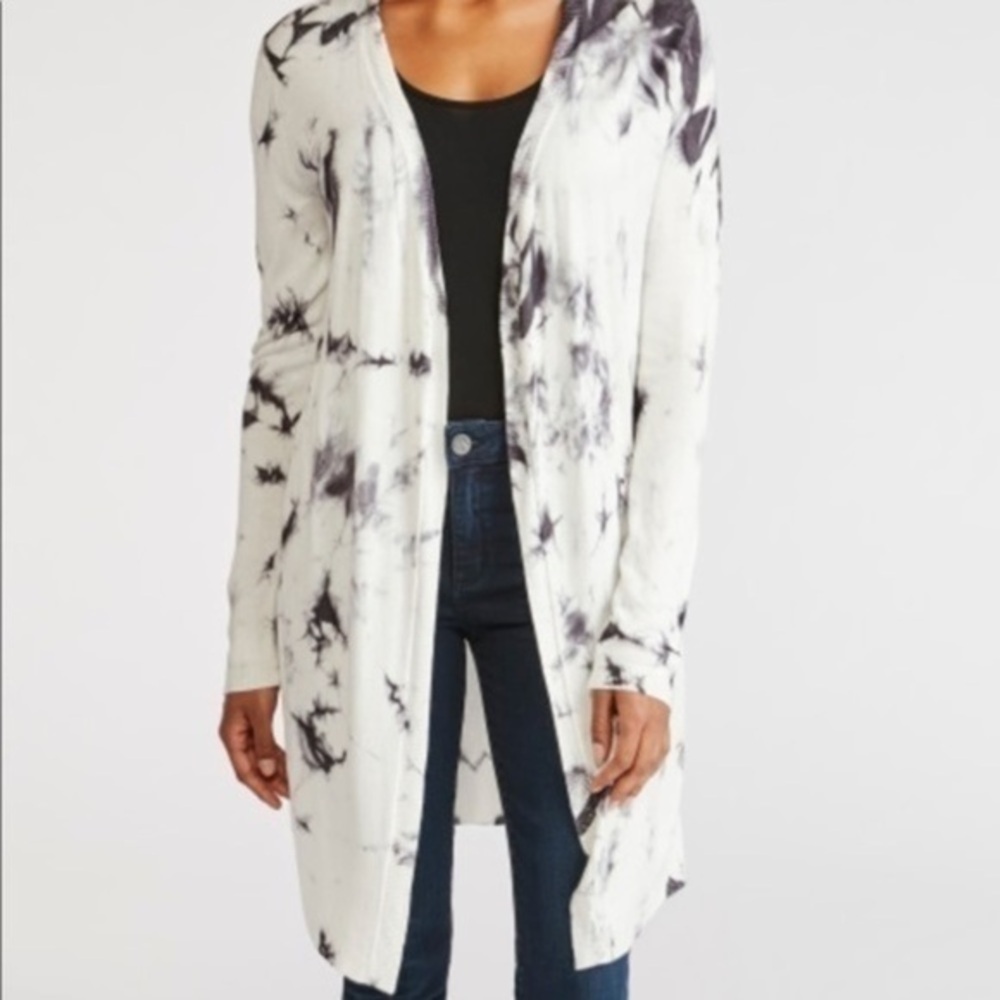 Sweet Romeo  Light Weight Tie Dye shredded cardigan White Black Sweater Medium